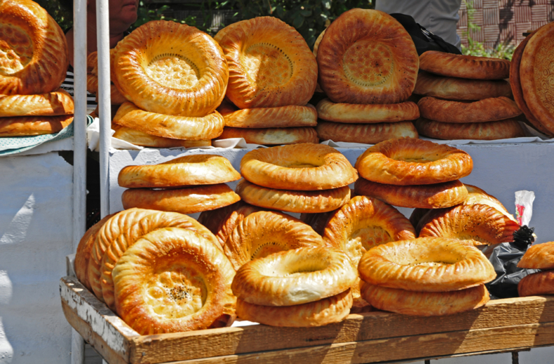 Uzbekistan - Que Visitar En El Bazar De Chorsu