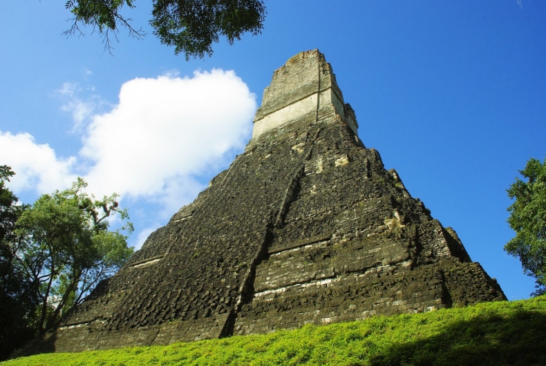 Ruinas Mayas - Circuitos Mayas Por Guatemala