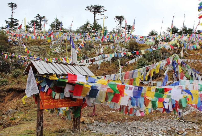 Viaje A Jakar - Rutas Combinadas A Bután